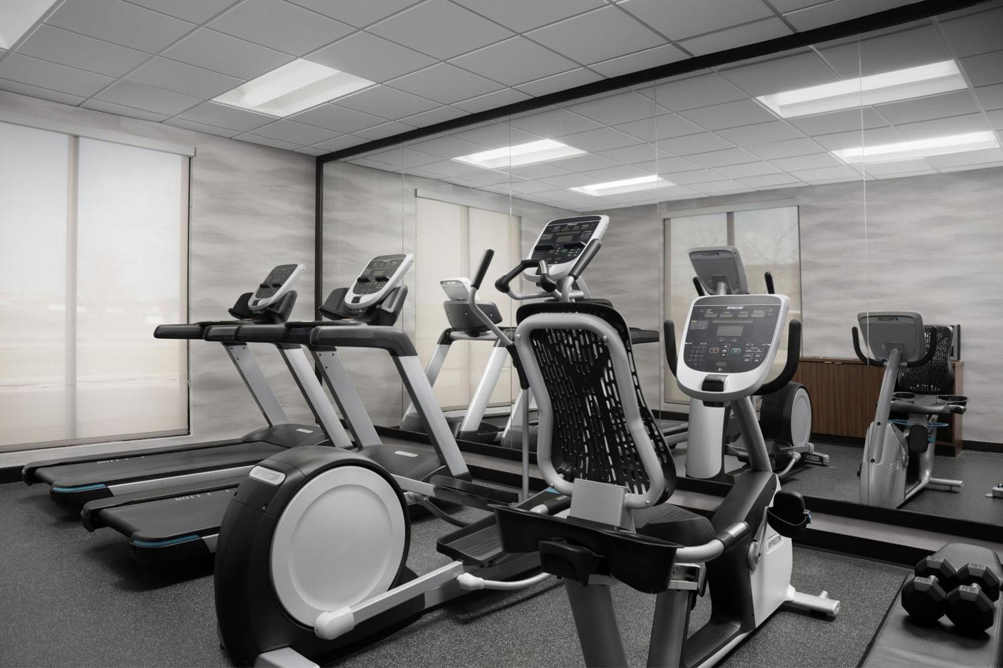 Fairfield Inn & Suites By Marriott Sioux Falls Airport Экстерьер фото